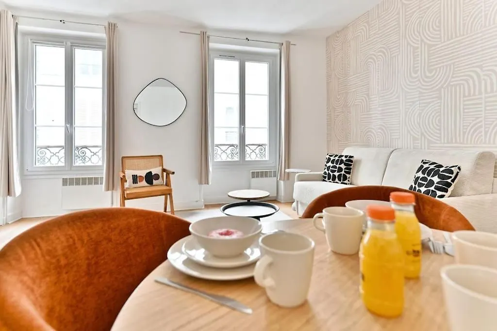 Appartement 2 Pieces #Toureiffel #Invalides - II Paris 0*,  France